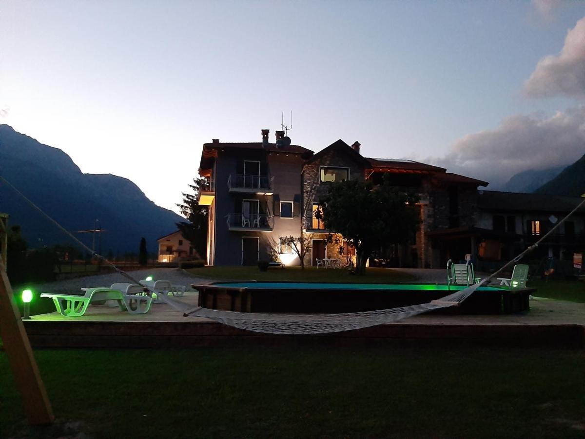 B&B Zia Vivina Sorico Exteriér fotografie