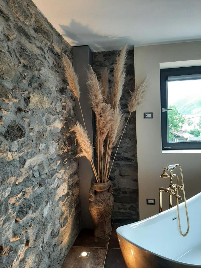 B&B Zia Vivina Sorico Exteriér fotografie